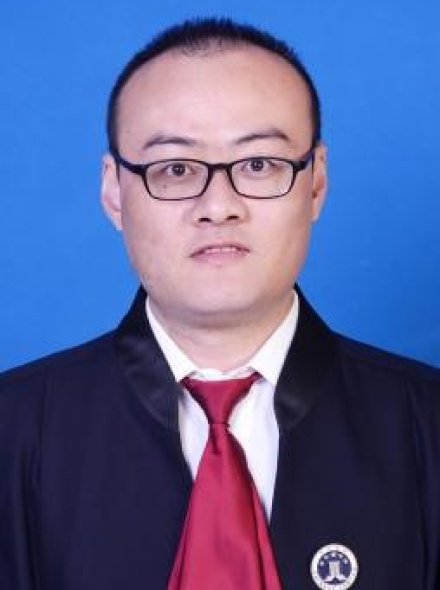 曹鹏